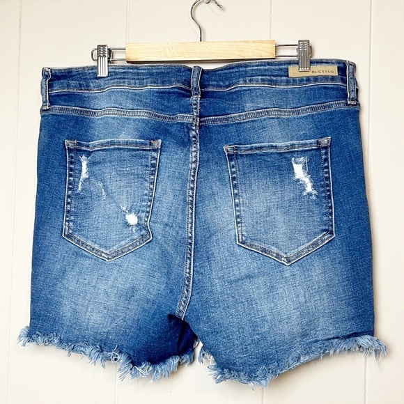 Cello High Rise Denim Shorts 3X stretch distressed midi plus size ripped cut off - Picture 4 of 14